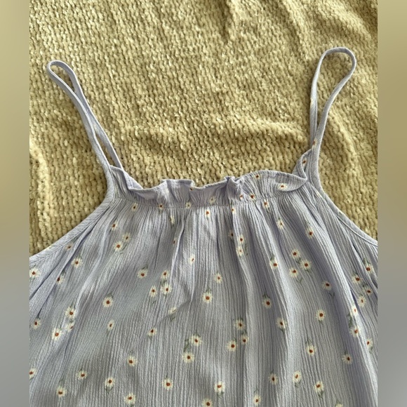 5/$25 H&M Floral Lilac Color Tank, Size 6x - Picture 3 of 5